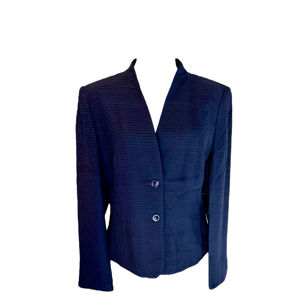 Talbots size 8 navy ribbed fitted blazer lined‎ 2 button closure